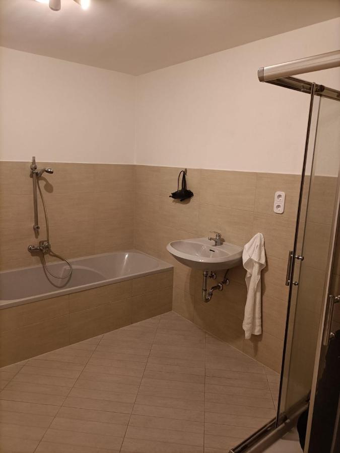 Krefeld House - 20 Min To Dus Airport & Messe公寓 外观 照片